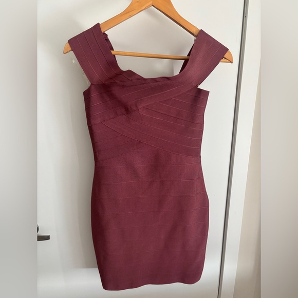 Pink Off Shoulder Cocktail Dress - Picture 2 of 6